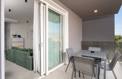 Istrien, Poreč – Hochwertige Wohnung im ersten Stock mit Terrasse und Aussicht 12