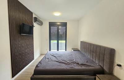 Poreč center, apartment with garden near the sea! 4