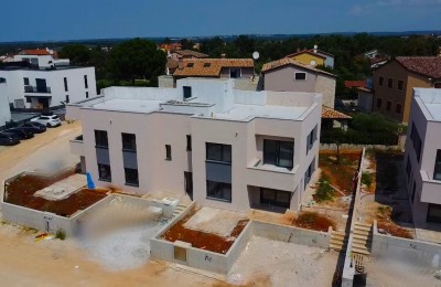 Nice apartment on the first floor, with roof terrace - new building - under construction 2