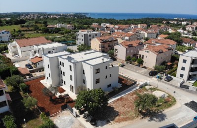 Poreč, Luxury Row House with Sea View!