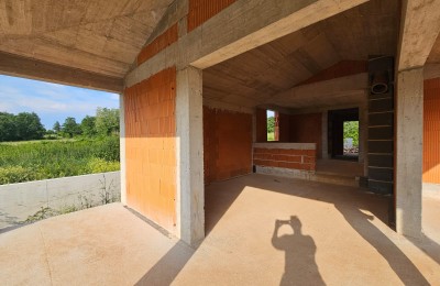 Prodaja hiše na mirni lokaciji - na ključ - v fazi gradnje 4