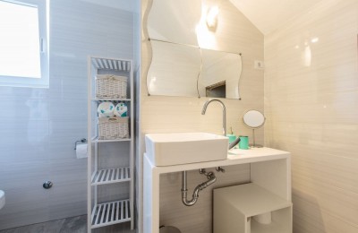 Haus mit Swimmingpool zur Langzeitmiete in der Nähe von Višnjan 23