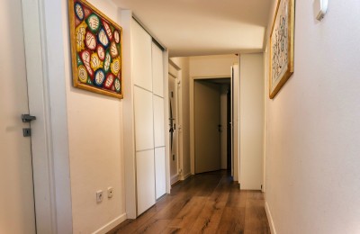 Functional Apartment in the Center of Poreč 3