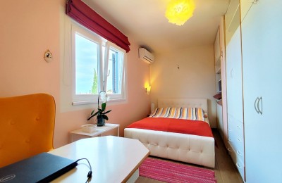 Istra, Poreč - Dvoetažni stan na 1. kat, 43 m2, 300 metara od mora 15