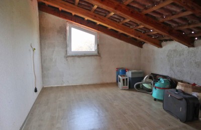 Zona Parenzo, casa con 3 unità abitative 15