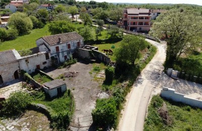 Istra, območje Poreča - Tradicionalna kamnita hiša za prenovo s pogledom na morje 12