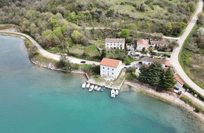 Haus in erster Reihe zum Meer in Istrien! 10