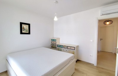 Istra, Poreč okolica - Moderan stan s krovnom terasom i pogledom na more 9