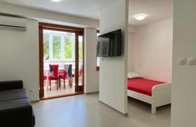 Istra, Poreč - Stanovanje ob morju - prenovljeno in takoj vseljivo