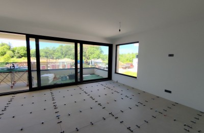 Istra, Poreč - Luksuzan stan na prvom katu s pogledom, blizina centra grada - u izgradnji