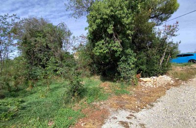 Istra, Lovreč - Građevinsko i poljoprivredno zemljište ukupne površine 4.980 m² 5