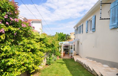Istria, Parenzo - ESCLUSIVO - Casa con piscina e due appartamenti separati a 4 km dal mare 6