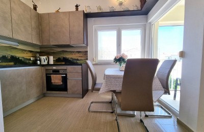 Tar, stan sa dvije spavaće sobe, 1. kat, 73,50m2 3