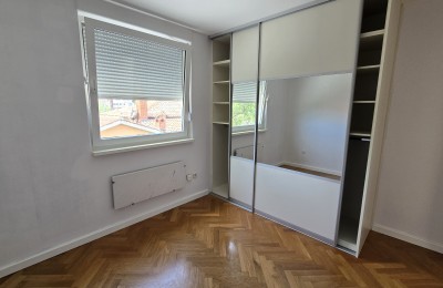 Parenzo, centro - appartamento con due camere da letto - 300 m dal mare 9