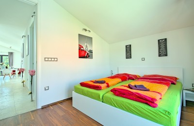 Istra, Vrsar – Penthouse s velikom terasom i pogledom na more, 500 m od mora 6