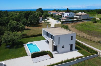 Poreč, surroundings, modern villa with a pool in nature! 12