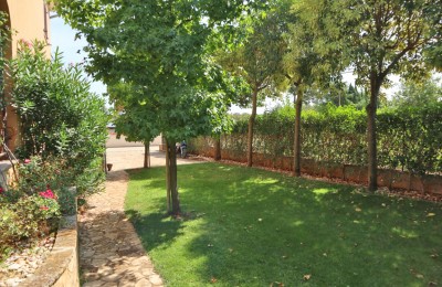 Zona Parenzo, casa con 3 unità abitative