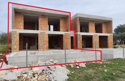 Kuća sa dvije spavaće sobe i bazenom, površine 137m2, nedaleko od Poreča - u izgradnji 7