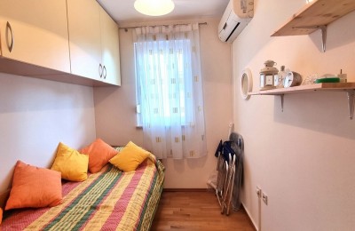 NOVIGRAD, Apartment on the 1st floor of the building, sea view 19