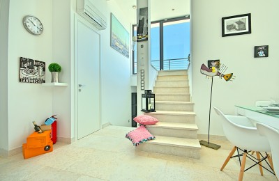 Istra, Vrsar – Penthouse s velikom terasom i pogledom na more, 500 m od mora 18