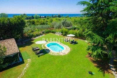 Umag, 3 houses with pool 300m from the sea