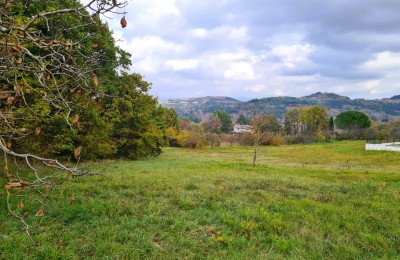 Istria, Karojba - Terreno edificabile in posizione eccellente con progetto 4