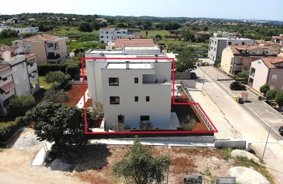 Poreč, Luxury Row House with Sea View!