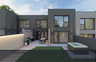 Modern terraced house - under construction 5