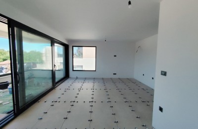 Istra, Poreč - Luksuzan stan na prvom katu s pogledom, blizina centra grada - u izgradnji 4