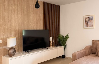 Istra, Poreč – Penthouse s tri spavaće sobe, privatnim ulazom i dvije terase 9
