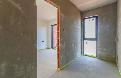 Moderna vila na mirnoj lokaciji u izgradnji 18