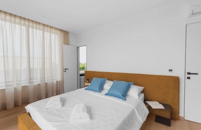 Istrien, Poreč – Penthouse moderner Luxus 800 Meter vom Meer entfernt mit Meerblick 18
