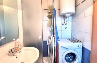 NOVIGRAD, Apartment on the 1st floor of the building, sea view 25