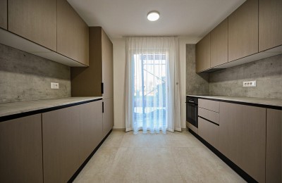 Istria, Cittanova - Casa in pietra ristrutturata con vista mare 6