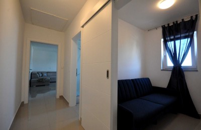 Apartmajska hiša, s 7 apartmaji nedaleč od morja 12