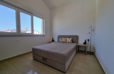 Tar, stan sa dvije spavaće sobe, 1. kat, 73,50m2 15